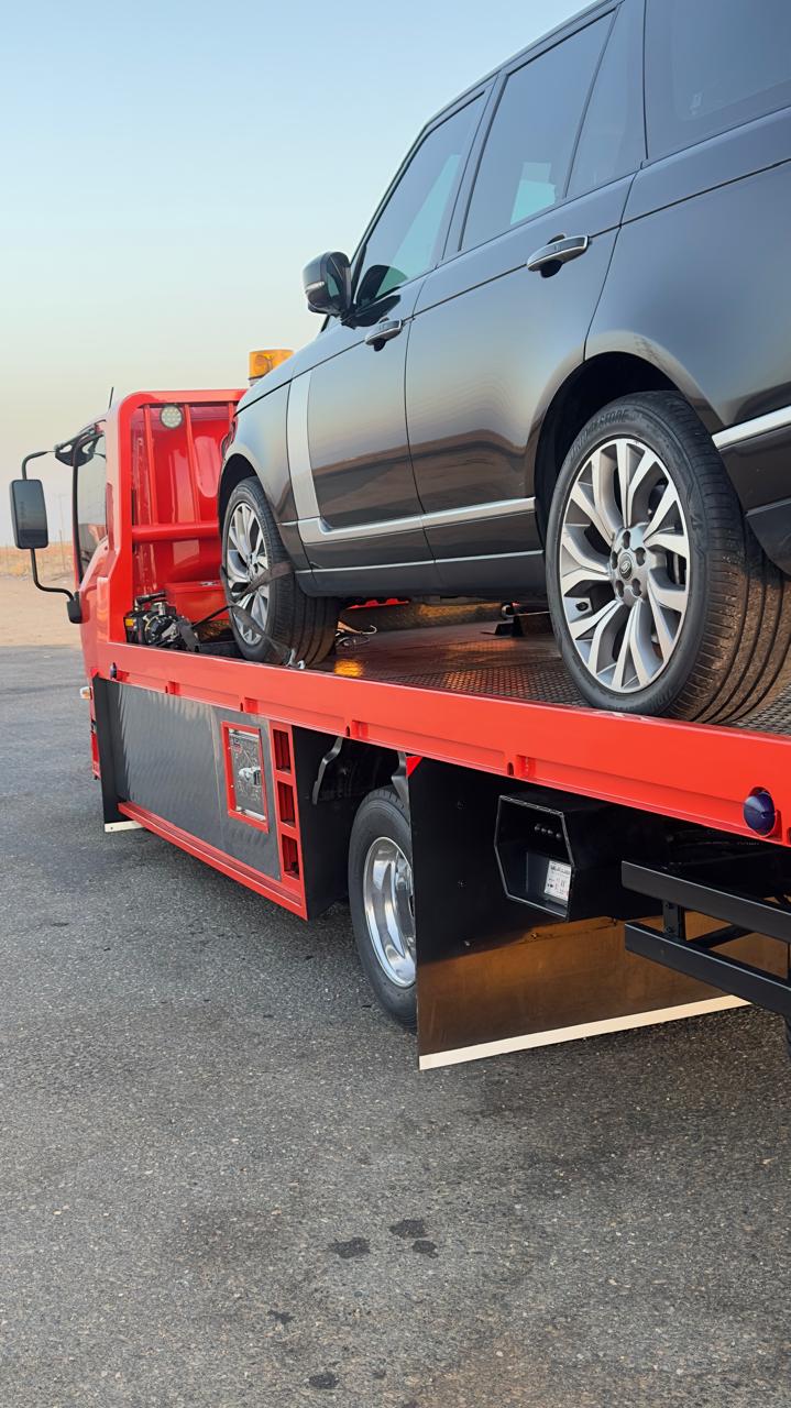 نقل سيارة رينج روفر فاخرة